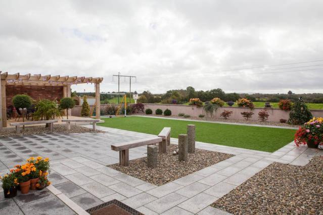 Bed and Breakfast Arvalee Retreat With Outdoor Hottub Omagh Exteriér fotografie
